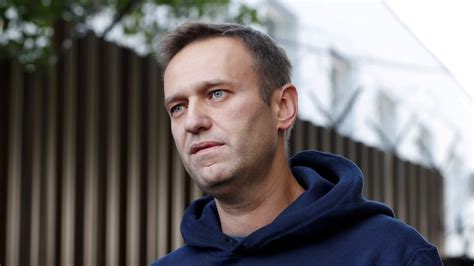  Navalny Poisoning: A Catalyst for Change and Controversy in Modern Russia